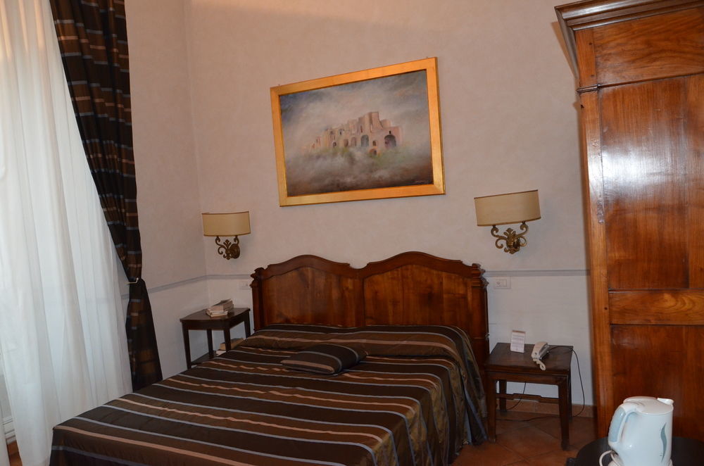 Trevispagna Charme Рим Екстериор снимка